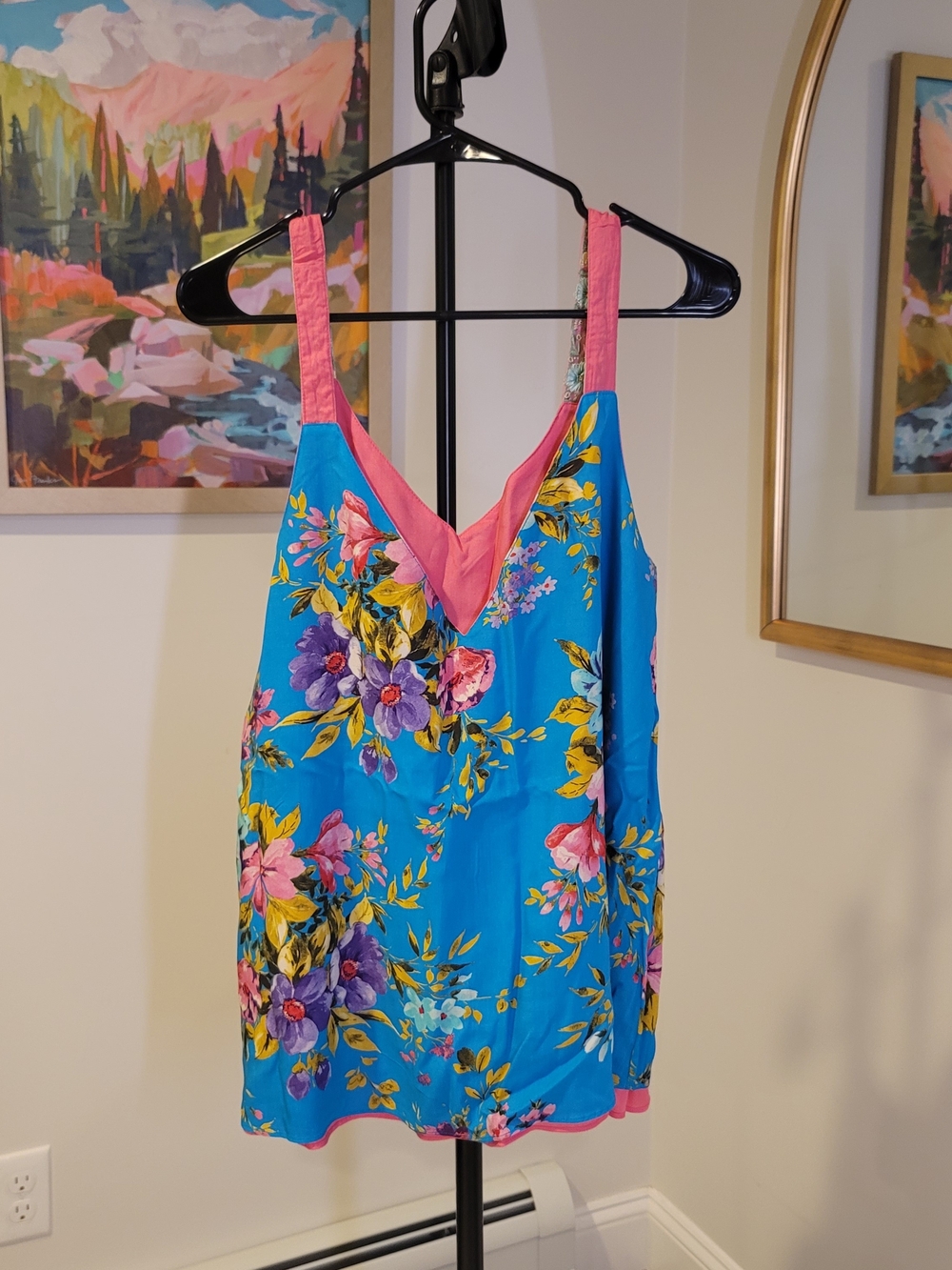 NWT ARATTA Garden of Eden Reversible Cami Blue Floral Pink Reverse Size L